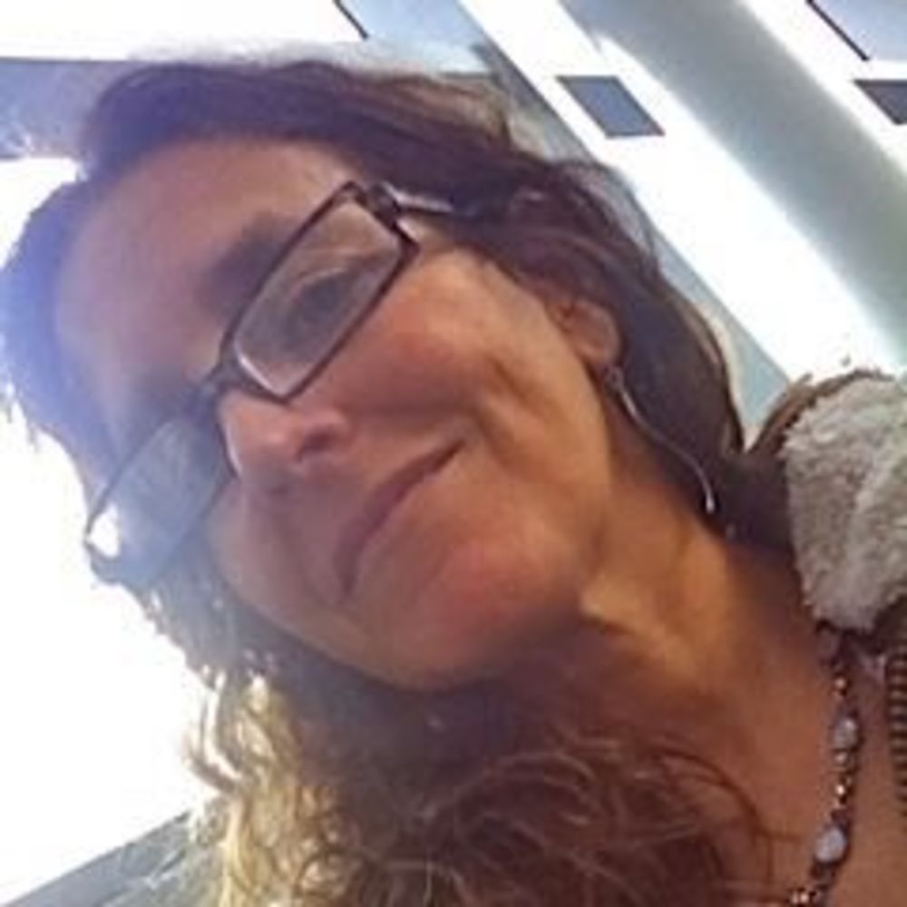 Meet your Posher, Carmen
